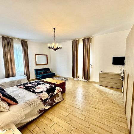 Апартаменты La Casa Di Sarah Aspetta Voi Неаполь Экстерьер фото