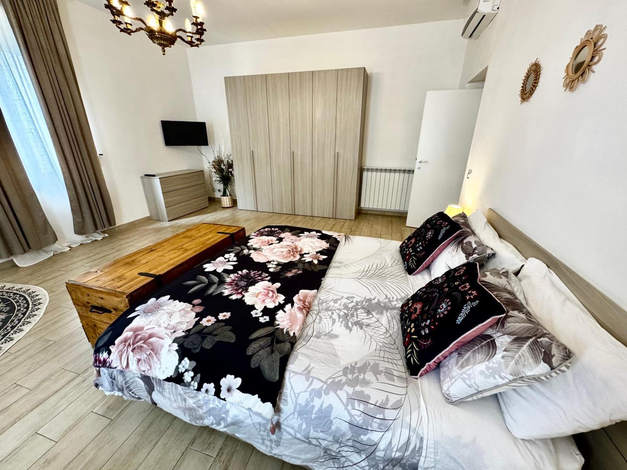 Апартаменты La Casa Di Sarah Aspetta Voi Неаполь Экстерьер фото