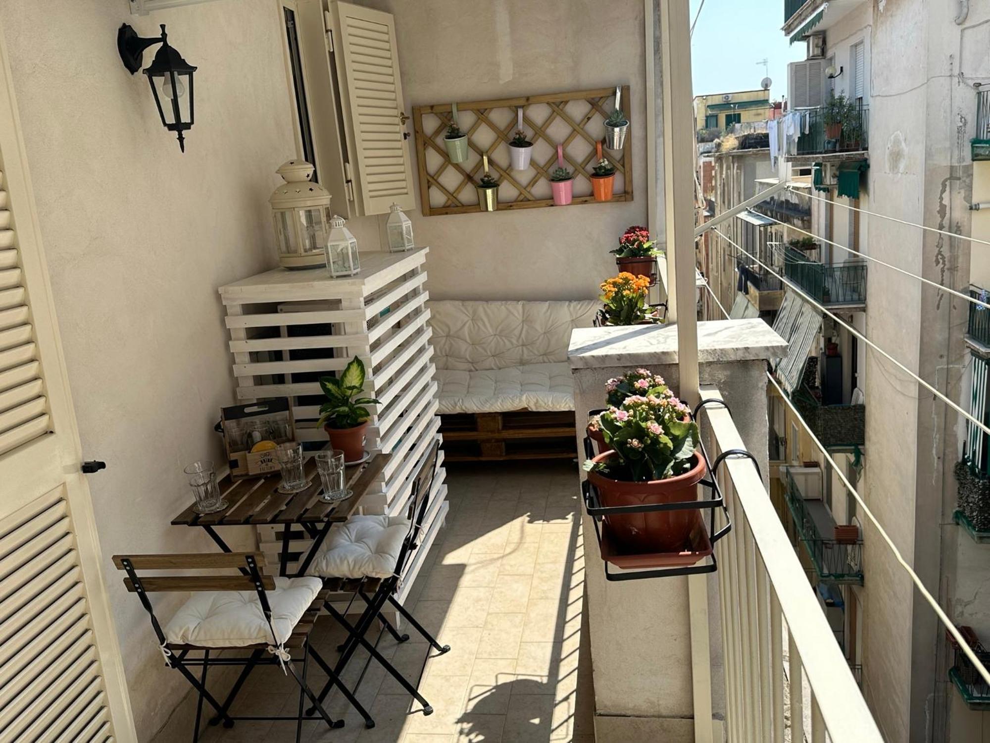 Апартаменты La Casa Di Sarah Aspetta Voi Неаполь Экстерьер фото
