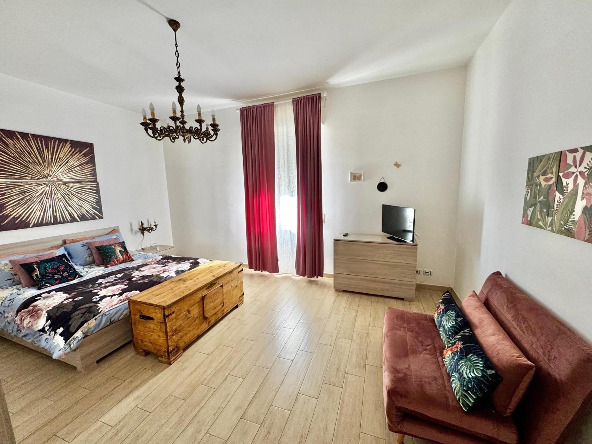 Апартаменты La Casa Di Sarah Aspetta Voi Неаполь Экстерьер фото